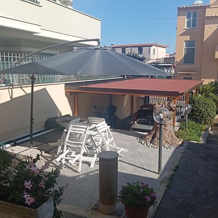 Casa Nettuno Apartamento Exterior foto